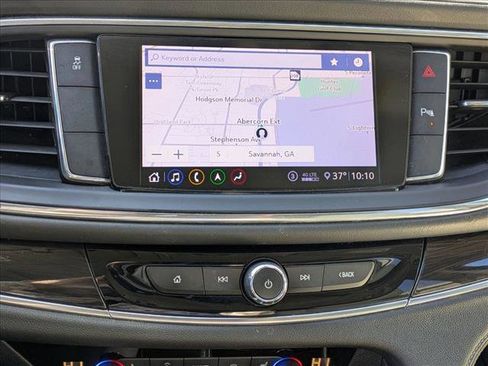 Used 2020 Buick Enclave Essence w/ Sound and Sites Package image 12