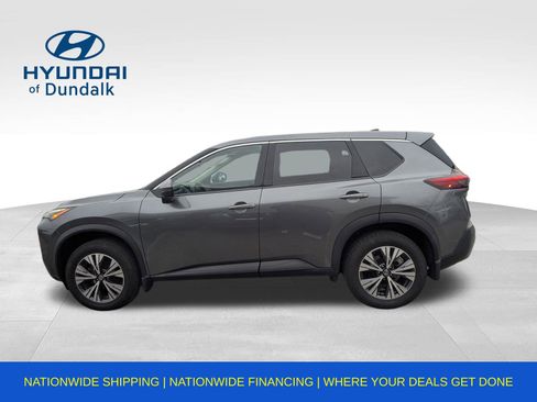 Used 2021 Nissan Rogue SV image 12