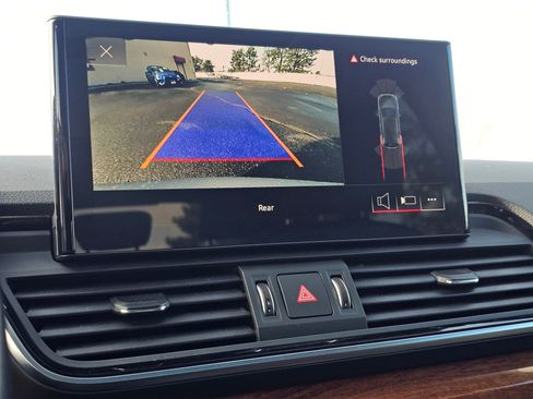 Used 2023 Audi Q5 2.0T Premium image 54