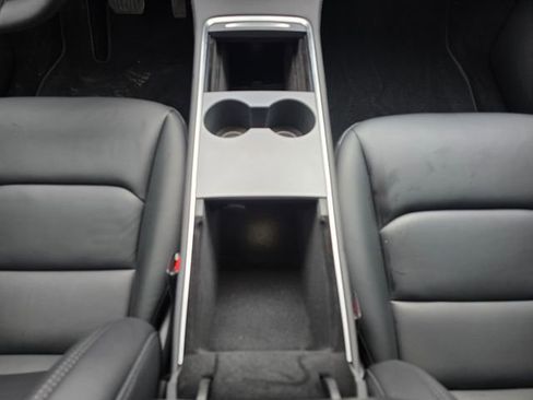 Used 2023 Tesla Model Y Long Range image 26