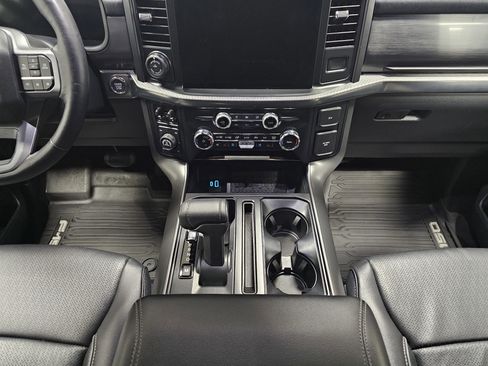 Used 2024 Ford F150 Lariat w/ FX4 Off-Road Package image 19