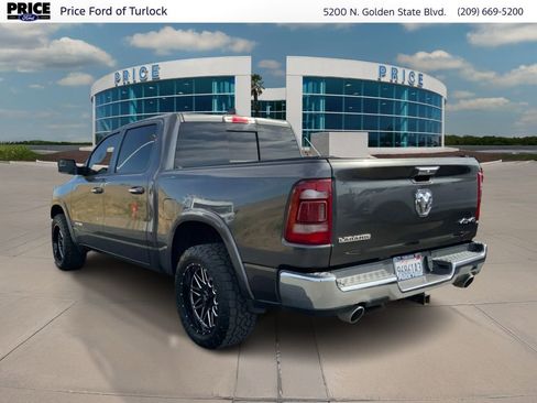 Used 2020 RAM 1500 Laramie AWD/4WD image 7