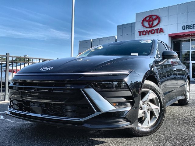Used 2025 Hyundai Sonata SE FWD image 1
