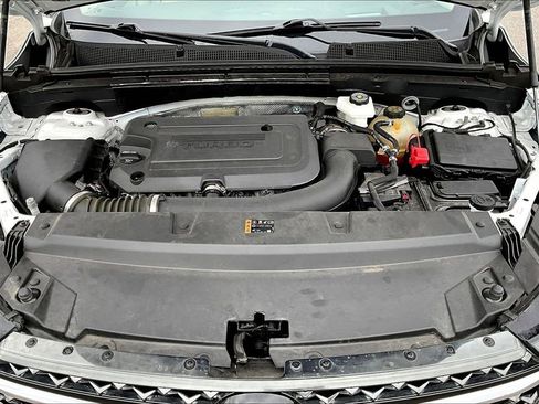 Used 2021 Buick Envision Avenir w/ Technology Package II FWD image 32