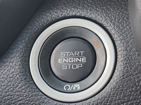 Used 2022 RAM 1500 Big Horn image 22