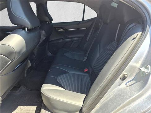 Used 2023 Toyota Camry SE FWD image 15