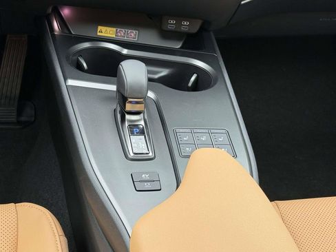 New 2026 Lexus UX 300h AWD image 15