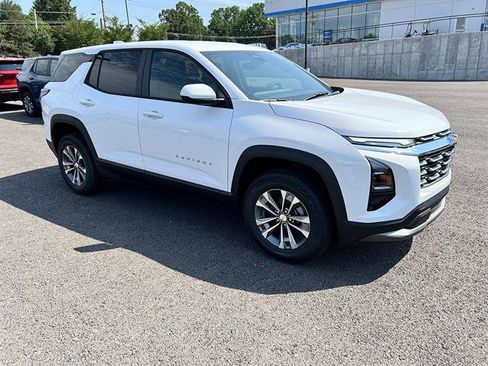 New 2027 Chevrolet Equinox LT w/ Convenience Package II AWD/4WD image 8