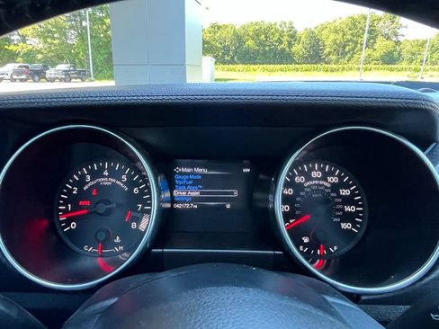 Used 2018 Ford Mustang GT Premium w/ GT Performance Package RWD image 19