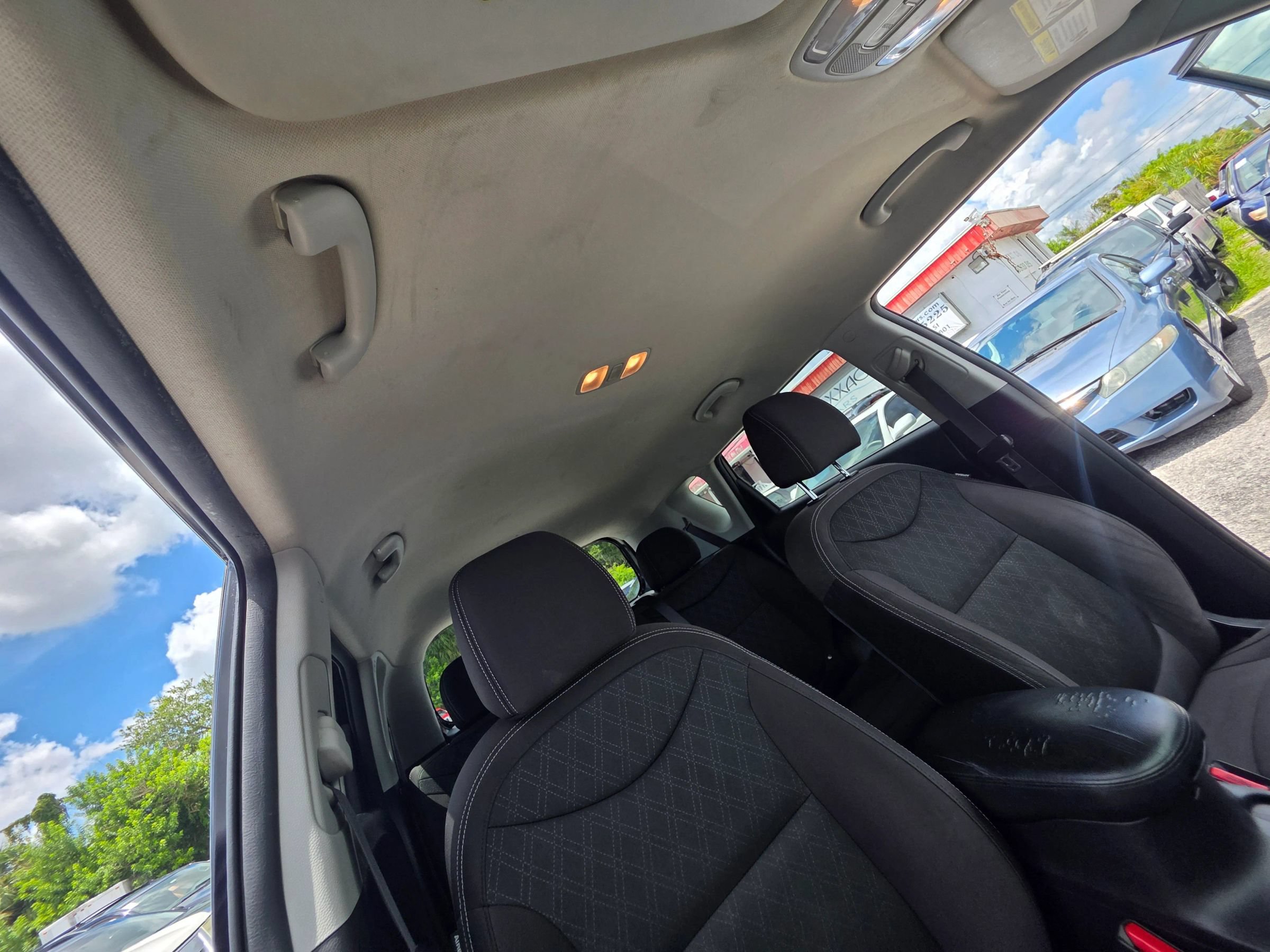Used 2017 Kia Soul FWD image 20