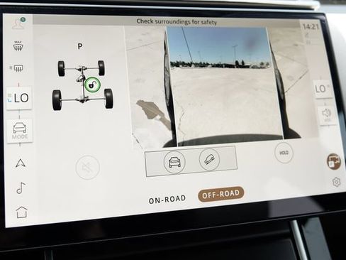 New 2026 Land Rover Range Rover Velar S AWD/4WD image 29