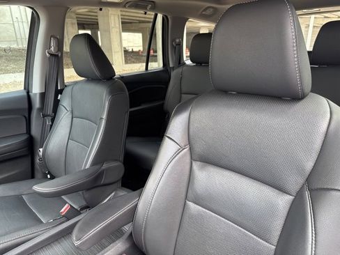 Certified 2022 Honda Pilot Elite image 9