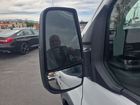 Used 2023 Ford Transit 250 148 High Roof Extended RWD image 31