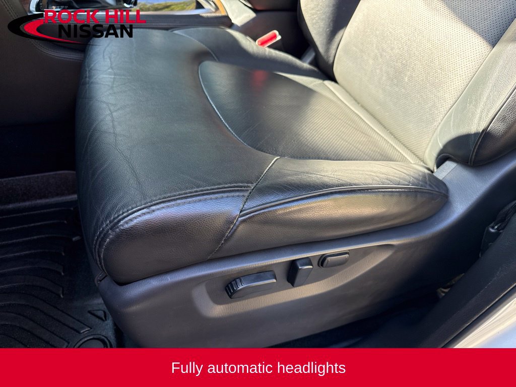 Used 2023 Nissan Armada SL w/ Captain's Chairs Package AWD/4WD image 16