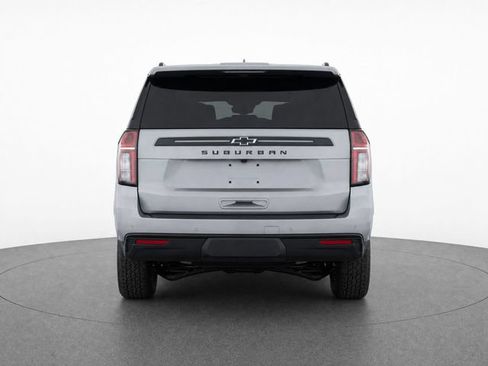 Used 2023 Chevrolet Suburban Z71 w/ Z71 Off-Road Package AWD/4WD image 6
