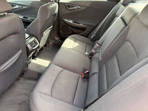 Used 2020 Chevrolet Malibu LT image 23