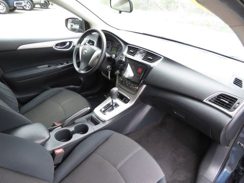Used 2014 Nissan Sentra S FWD image 14