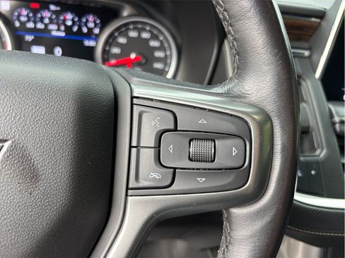 Used 2021 Chevrolet Suburban Premier RWD image 31