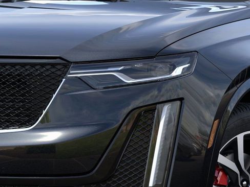 New 2025 Cadillac XT6 Sport image 10