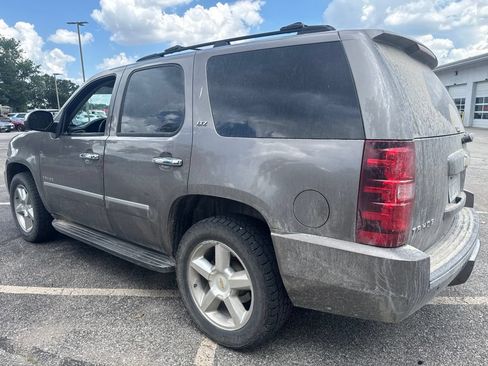 Used 2011 Chevrolet Tahoe LTZ AWD/4WD image 5
