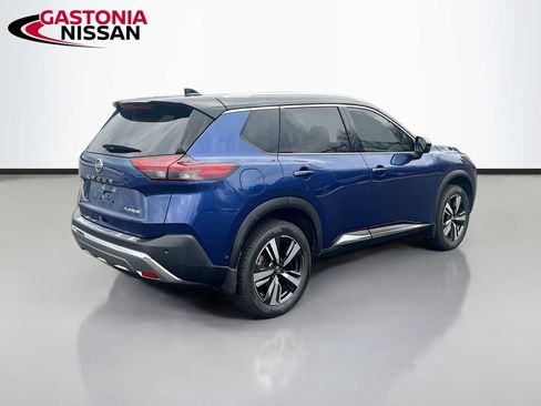 Used 2021 Nissan Rogue Platinum image 9