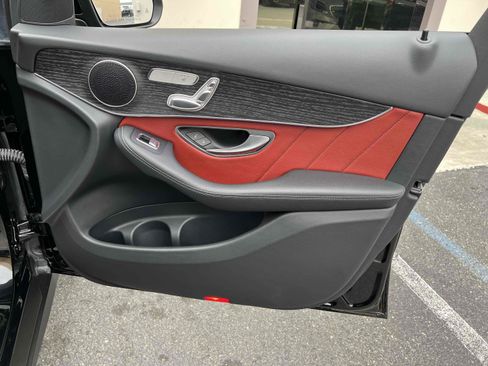 Used 2022 Mercedes-Benz GLC 300 4MATIC w/ AMG Line image 48