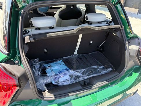 New 2026 MINI Cooper 2-Door Hardtop FWD image 6