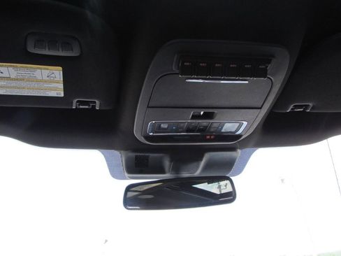 Used 2024 Ford F350 Platinum w/ Tremor Off-Road Package image 24