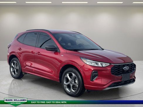 Used 2024 Ford Escape ST-Line w/ Tech Pack #1 image 2