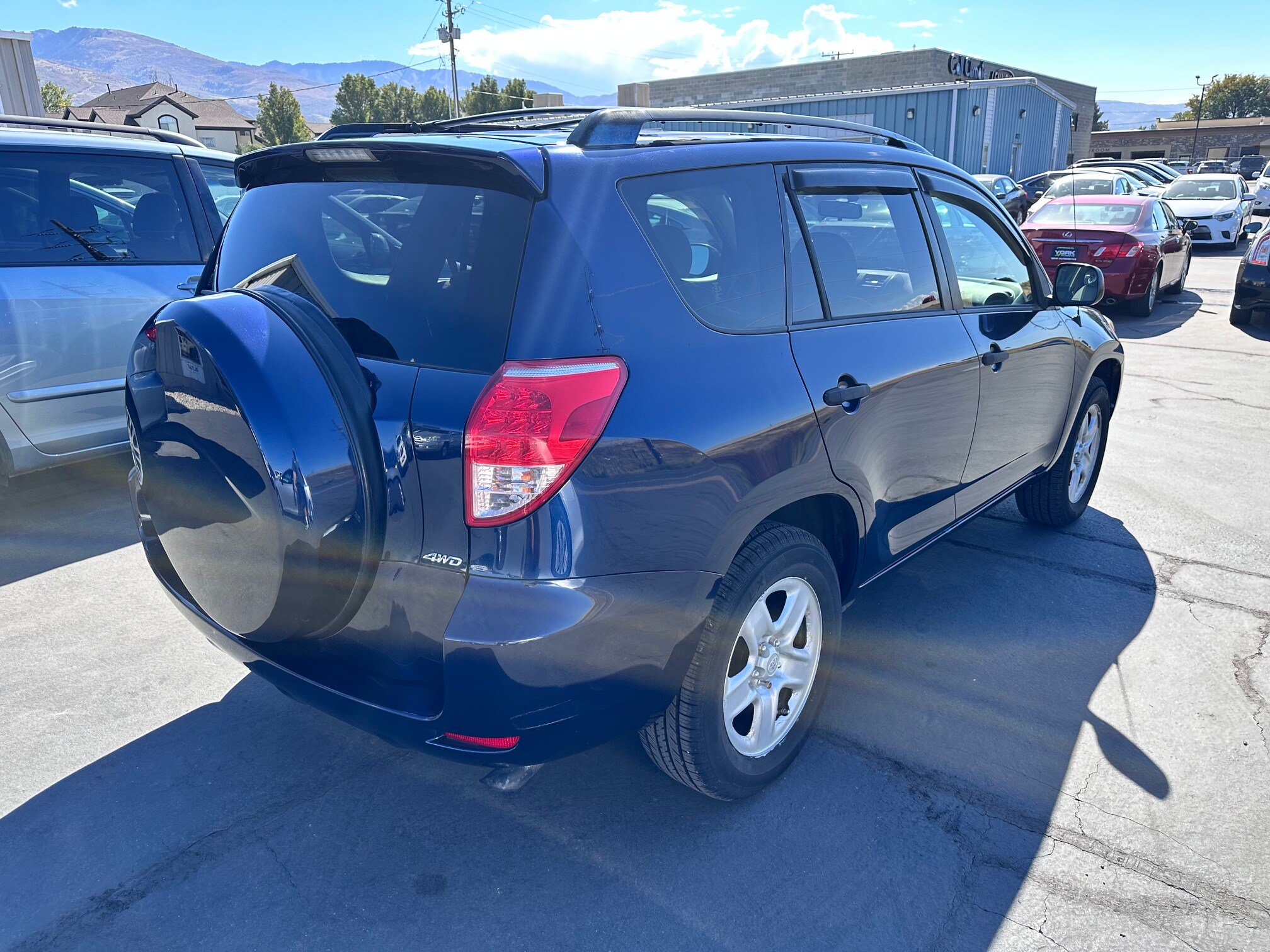 Used 2007 Toyota RAV4 4WD image 3