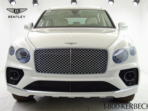 Certified 2023 Bentley Bentayga AWD/4WD image 17