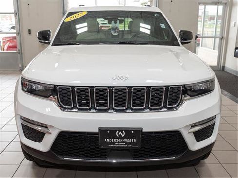 Used 2025 Jeep Grand Cherokee Limited w/ Trailer Tow Package image 4