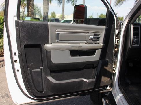 Used 2016 RAM 4500 Tradesman w/ Power Accessory Group image 17