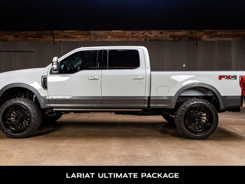 Used 2021 Ford F250 Lariat w/ Lariat Ultimate Package image 6