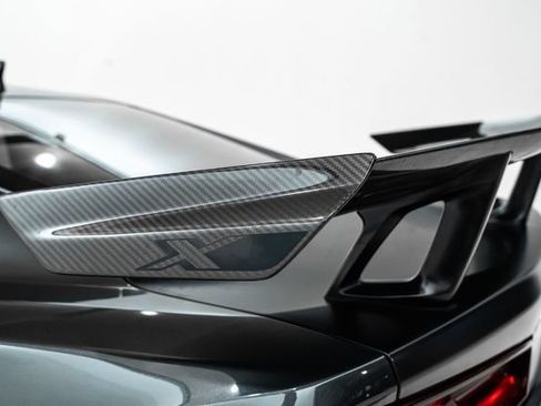 Used 2018 Chevrolet Camaro ZL1 RWD image 13