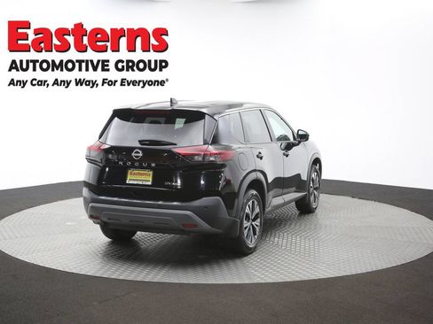 Used 2022 Nissan Rogue SV AWD/4WD image 38