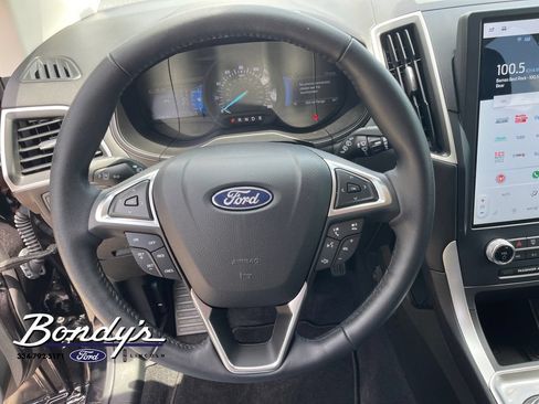 Used 2023 Ford Edge SEL AWD/4WD image 7