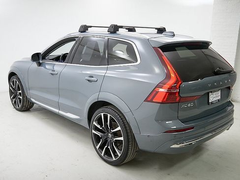 Certified 2023 Volvo XC60 B5 Ultimate image 8