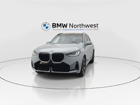 Used 2026 BMW X3 xDrive30i w/ Premium Package AWD/4WD image 8