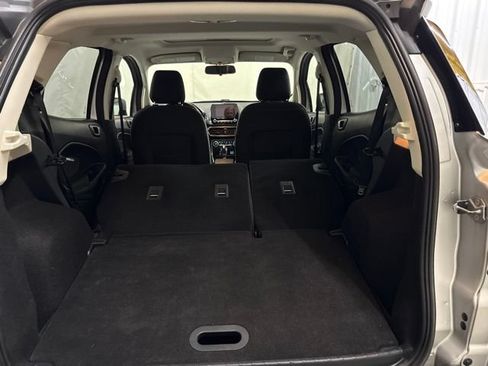 Used 2018 Ford EcoSport SE FWD image 12