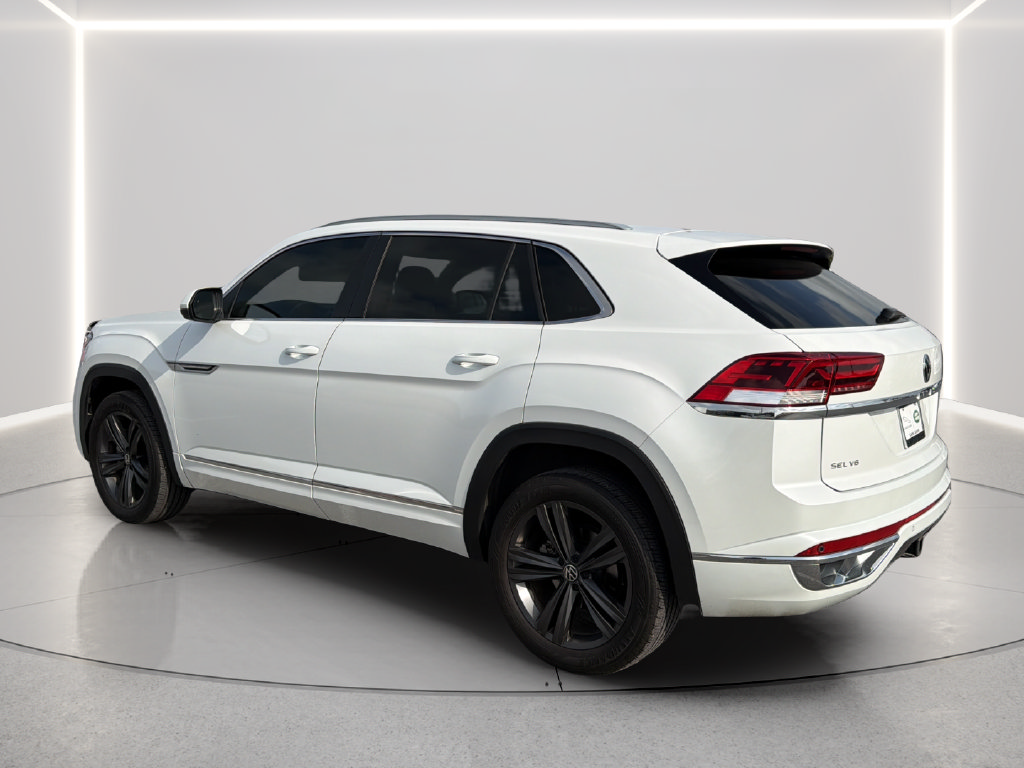 Used 2022 Volkswagen Atlas Cross Sport SEL R-Line AWD/4WD image 14