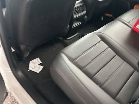Used 2023 Honda CR-V EX-L image 9