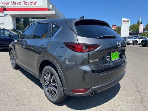 Used 2018 MAZDA CX-5 Touring FWD image 5