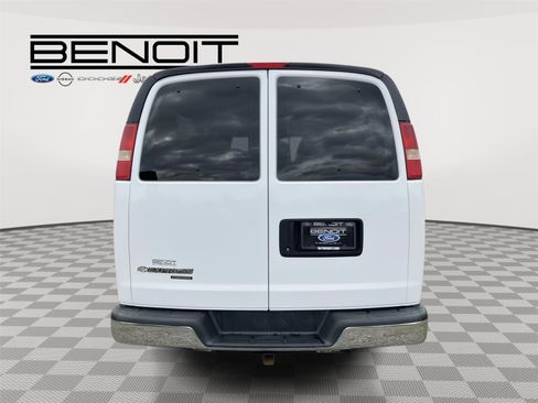 Used 2015 Chevrolet Express 3500 LT w/ LT Preferred Equipment Group image 6