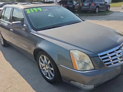 Used 2007 Cadillac DTS Performance FWD image 7
