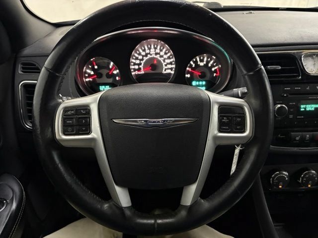 Used 2014 Chrysler 200 Limited FWD image 26