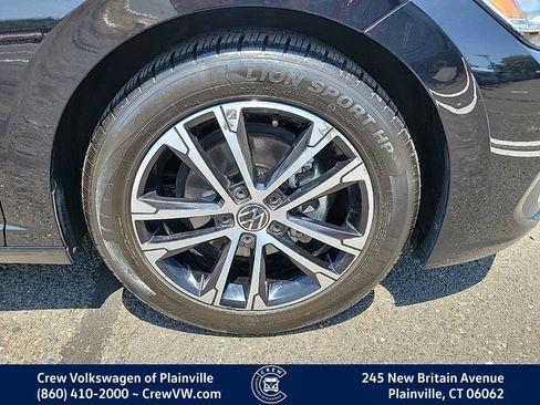 Certified 2024 Volkswagen Jetta Sport FWD image 20
