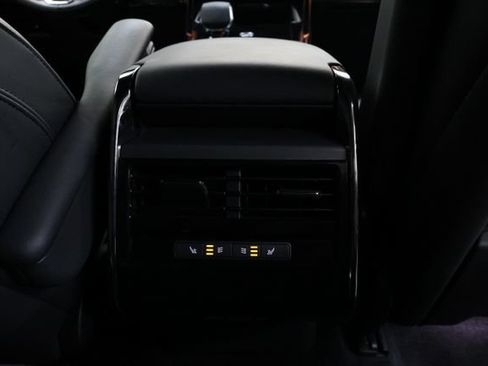 Used 2024 Land Rover Range Rover Sport SE AWD/4WD image 79