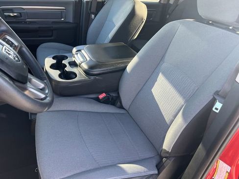 Used 2021 RAM 1500 Classic SLT image 18