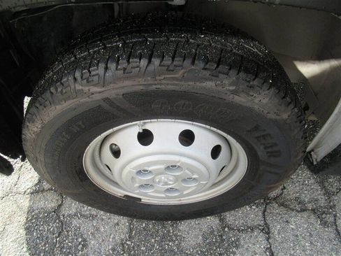 Used 2023 RAM ProMaster 2500 image 23